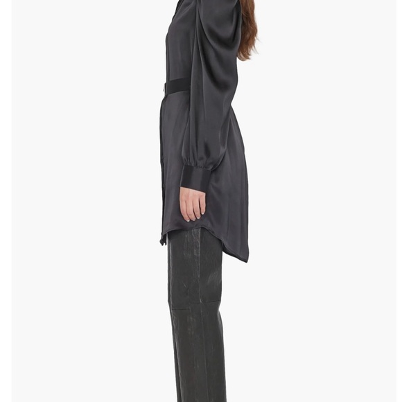 Frame Gillian belted long sleeve shirt: mini dress  in noir - Picture 4 of 10